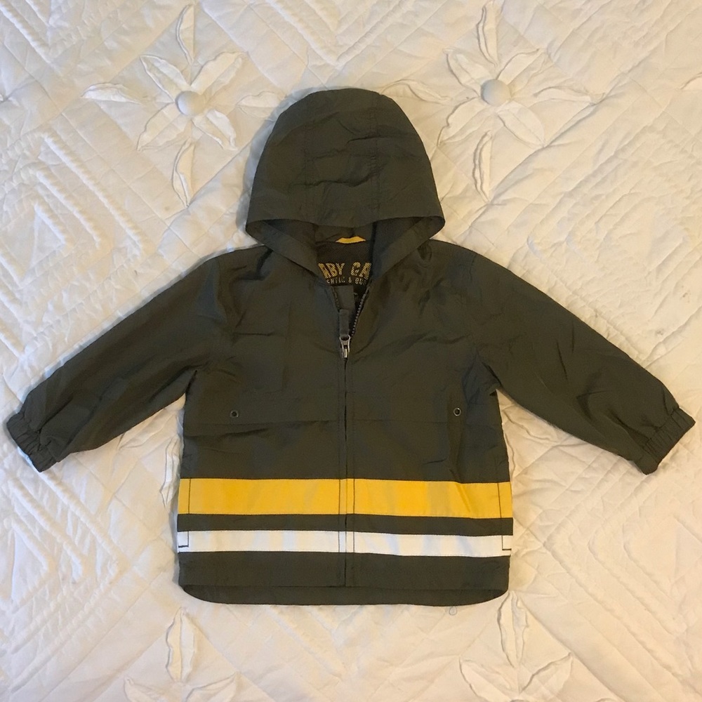 GAP JACKET size 18-24 months.  Army green.